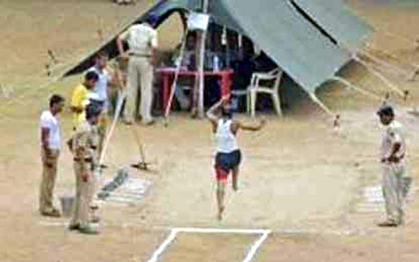 Parbhani: Physical examination only after written examination | परभणी : लेखी परीक्षेनंतरच शारीरिक चाचणी