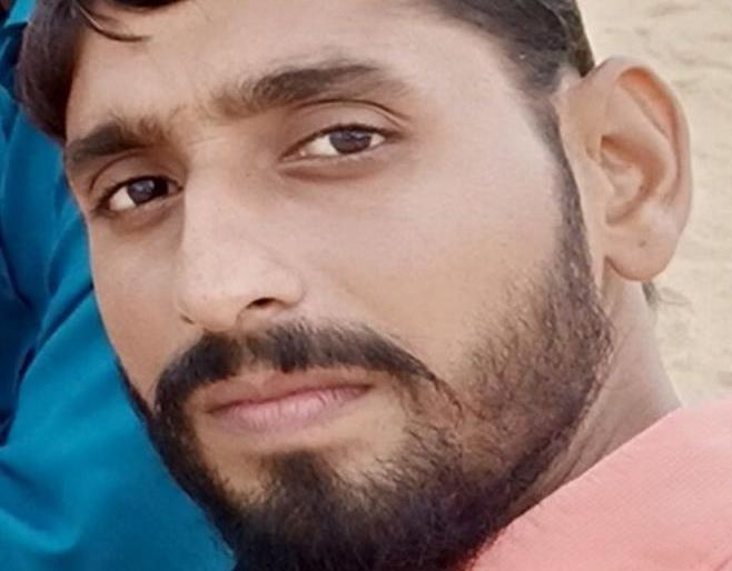 3-year-old boy commits suicide on bail | जामिनावर असलेल्या २४ वर्षीय तरुणाची आत्महत्या 3-year-old boy commits suicide on bail | जामिनावर असलेल्या २४ वर्षीय तरुणाची आत्महत्या
