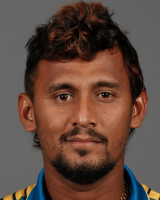 The other bowler, who took three wickets without any runs, scored another ball | एकही धाव न देता ३ बळी घेणारा लकमल बनला दुसरा गोलंदाज