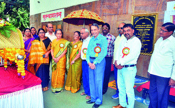 Observations require a study link | निरीक्षणाला अभ्यासाची जोड आवश्यक Observations require a study link | निरीक्षणाला अभ्यासाची जोड आवश्यक