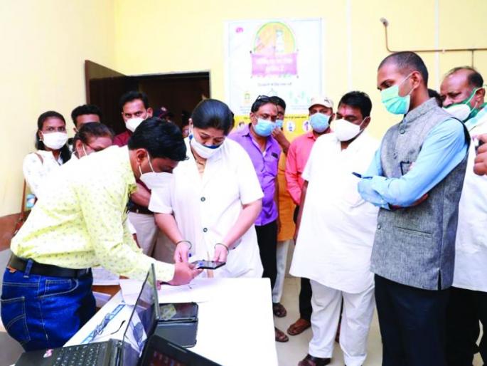 Out of 300 in Washim district, only 167 health workers were vaccinated | वाशिम जिल्ह्यात ३०० पैकी केवळ १६७ आरोग्य कर्मचाऱ्यांना कोरोना लस! Out of 300 in Washim district, only 167 health workers were vaccinated | वाशिम जिल्ह्यात ३०० पैकी केवळ १६७ आरोग्य कर्मचाऱ्यांना कोरोना लस!