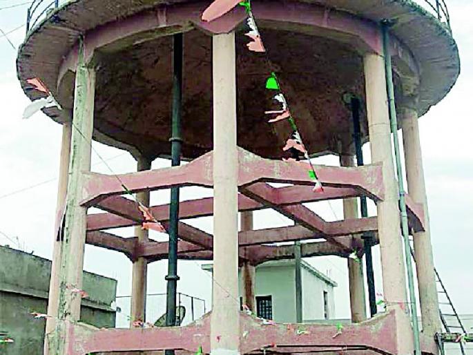 One time water is available for nine years | नऊ वर्षांपासून मिळतेय एकच वेळ पाणी One time water is available for nine years | नऊ वर्षांपासून मिळतेय एकच वेळ पाणी