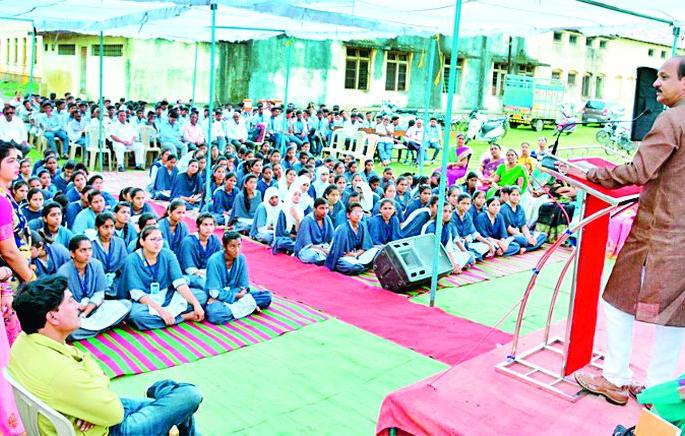 Arvie's np. The school will be transformed | आर्वीच्या न.प. शाळेचा होणार कायापालट