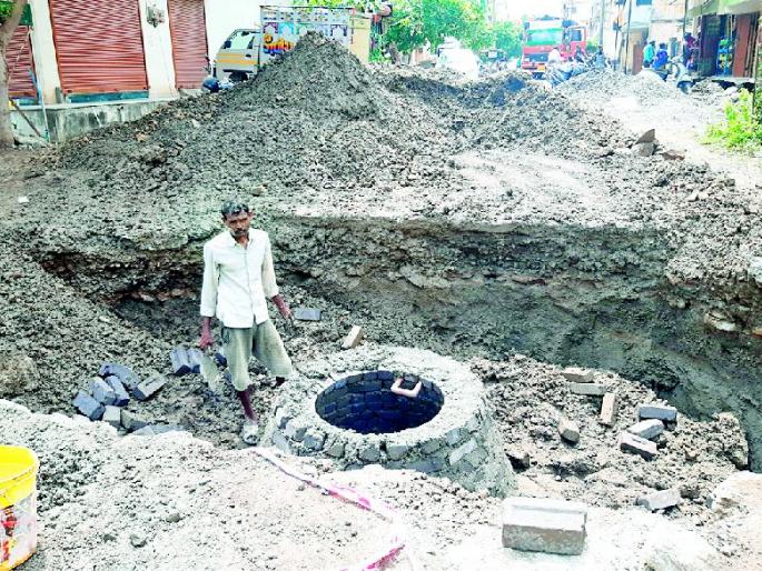 Wardha's development in 'Amrut' scheme 'underground' | ‘अमृत’योजनेत वर्ध्याचा विकास ‘भूमिगत’ Wardha's development in 'Amrut' scheme 'underground' | ‘अमृत’योजनेत वर्ध्याचा विकास ‘भूमिगत’