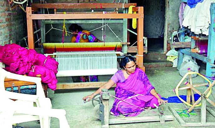 The basis of 'cotton to cloth' | ‘कॉटन टू क्लॉथ’चा आधार The basis of 'cotton to cloth' | ‘कॉटन टू क्लॉथ’चा आधार