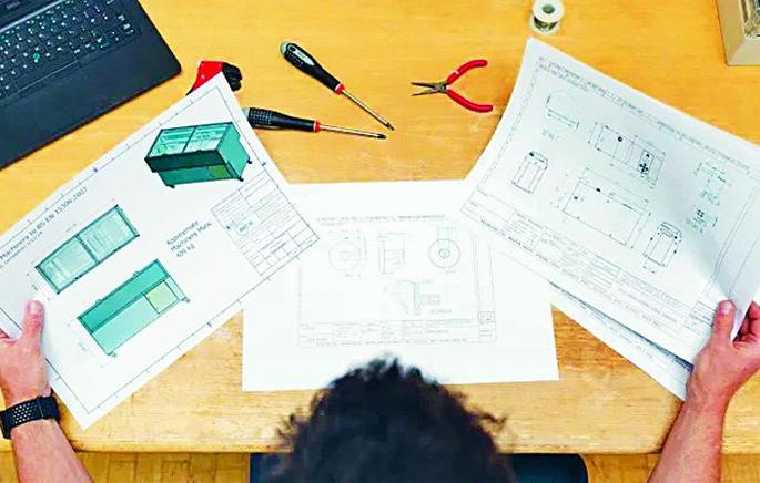 The decision to skip math and physics is wrong | गणित, भौतिकशास्त्राला वगळण्याचा निर्णय चुकीचाच