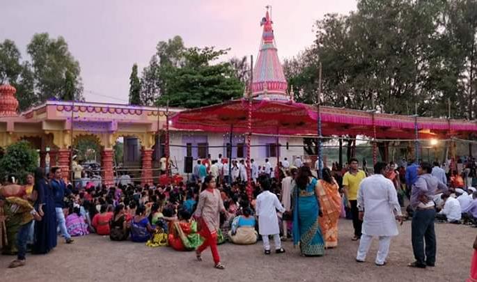 Pray from home for coronation; Save everyone from trouble | कोरोनामुक्तीसाठी घरूनच प्रार्थना; संकटातून सर्वांचे रक्षण कर Pray from home for coronation; Save everyone from trouble | कोरोनामुक्तीसाठी घरूनच प्रार्थना; संकटातून सर्वांचे रक्षण कर