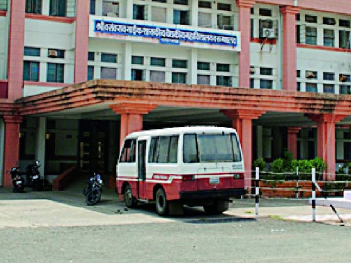 Home Inspection for Poor Eyeglasses | गोरगरीब नेत्ररूग्णांसाठी घरपोच तपासणी Home Inspection for Poor Eyeglasses | गोरगरीब नेत्ररूग्णांसाठी घरपोच तपासणी