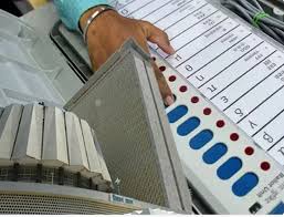 Jayant Asgaonkar of Mahavikas Aghadi is lead in first choice of Pune teacher constituency | पुणे शिक्षक मतदार संघाच्या पहिल्या पसंतीत महाविकास आघाडीचे जयंत आसगावकर पुढे Jayant Asgaonkar of Mahavikas Aghadi is lead in first choice of Pune teacher constituency | पुणे शिक्षक मतदार संघाच्या पहिल्या पसंतीत महाविकास आघाडीचे जयंत आसगावकर पुढे