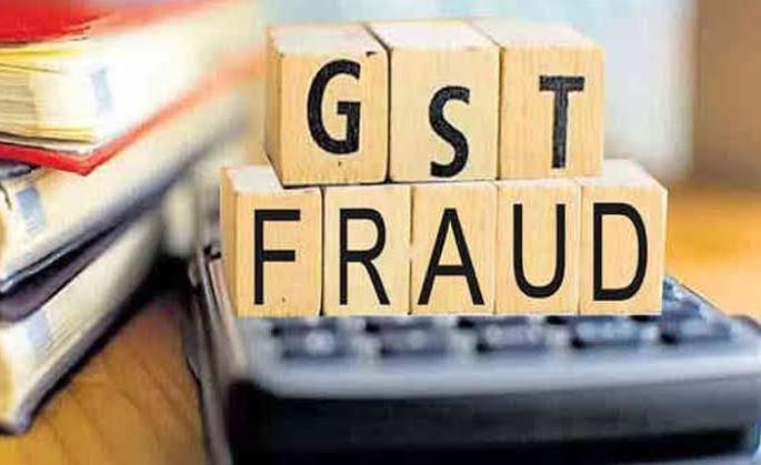 Big action by Pune GST department; Trader arrested for making false GST payments of Rs 130 crore | पुणे जीएसटी विभागाची मोठी कारवाई; जीएसटीची 130 कोटींची खोटी देयके दिल्याने व्यापाऱ्याला अटक