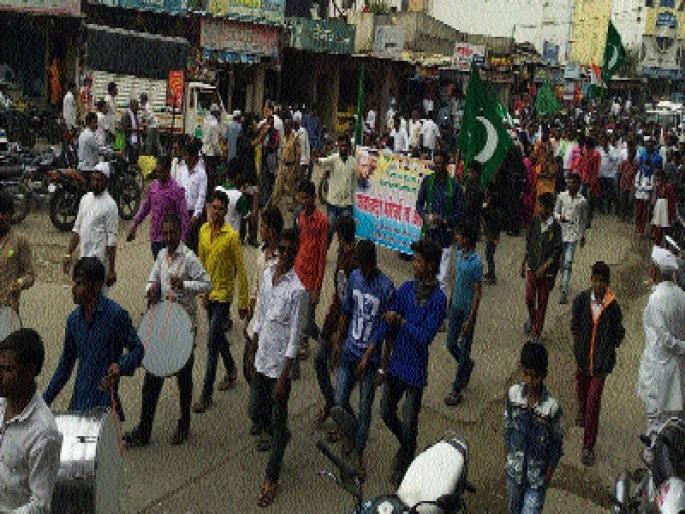 MIM, Bharipacha Front to Majlgaon municipality | माजलगाव पालिकेवर एमआयएम, भारिपचा मोर्चा MIM, Bharipacha Front to Majlgaon municipality | माजलगाव पालिकेवर एमआयएम, भारिपचा मोर्चा