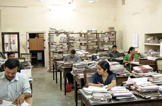 Recover the benefits given to non-tribals; Central Government Orders | गैरआदिवासींना दिलेले लाभ वसूल करा; केंद्र सरकारचे आदेश