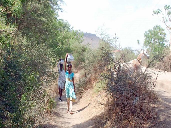 The water supply in the village collapses | गावागावांतील पाणी पुरवठ्याचे नियोजन कोलमडले The water supply in the village collapses | गावागावांतील पाणी पुरवठ्याचे नियोजन कोलमडले