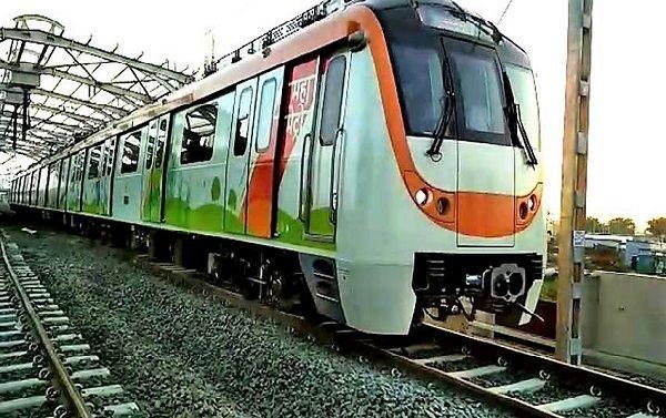 Now you can reach Wardha in 45 minutes; Broad gauge metro travel is cheaper than AC bus | आता पोहचू शकाल वर्ध्याला ४५ मिनिटात; ब्रॉडगेज मेट्रोचा प्रवास एसी बसपेक्षा स्वस्त Now you can reach Wardha in 45 minutes; Broad gauge metro travel is cheaper than AC bus | आता पोहचू शकाल वर्ध्याला ४५ मिनिटात; ब्रॉडगेज मेट्रोचा प्रवास एसी बसपेक्षा स्वस्त