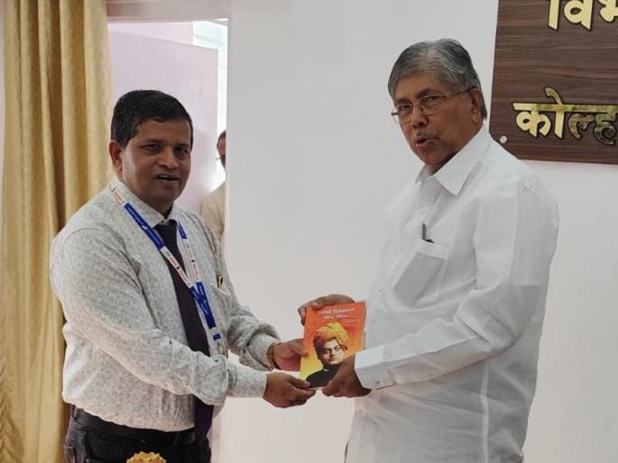 Audit the accounts of the Joint Directors of Higher Education, orders Minister Chandrakant Patil | उच्च शिक्षण सहसंचालकांचे लेखापरीक्षण करा, मंत्री चंद्रकांत पाटील यांचे आदेश  Audit the accounts of the Joint Directors of Higher Education, orders Minister Chandrakant Patil | उच्च शिक्षण सहसंचालकांचे लेखापरीक्षण करा, मंत्री चंद्रकांत पाटील यांचे आदेश