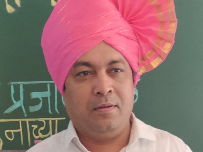 Manisha Desai, Arun Jadhav accepted the charge | मनीषा देसाई, अरुण जाधव यांनी स्वीकारला कार्यभार Manisha Desai, Arun Jadhav accepted the charge | मनीषा देसाई, अरुण जाधव यांनी स्वीकारला कार्यभार