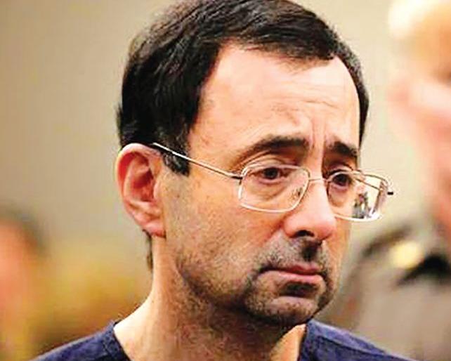 Jailed gynecologist who was exploiting women players for 174 years | महिला खेळाडूंचे शोषण करणा-या लिंगपिसाट डॉक्टरला १७४ वर्षे कैद  Jailed gynecologist who was exploiting women players for 174 years | महिला खेळाडूंचे शोषण करणा-या लिंगपिसाट डॉक्टरला १७४ वर्षे कैद