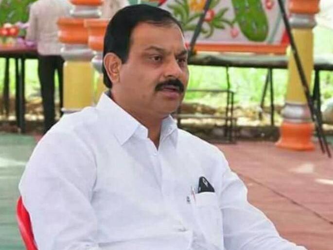 BJP moves to declare 'disbelief' on Sanjay Shinde | संजय शिंदे याच्यावर ‘अविश्वास’ ठरावासाठी भाजपच्या हालचाली BJP moves to declare 'disbelief' on Sanjay Shinde | संजय शिंदे याच्यावर ‘अविश्वास’ ठरावासाठी भाजपच्या हालचाली