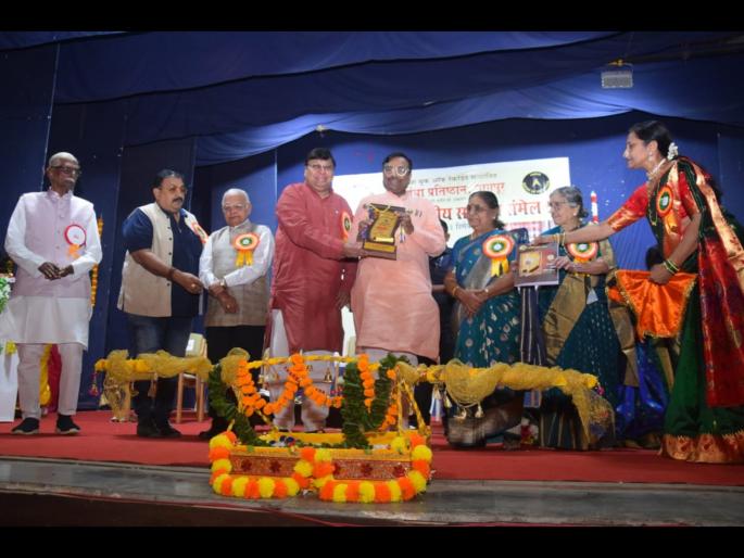 Vaidharbhaian writers have not been taken into consideration, Said lamented Pradhnya Apte, president of the conference | वैदर्भीय साहित्यिकांची म्हणावी तशी दखलच घेतली गेली नाही, संमेलनाध्यक्ष प्रज्ञा आपटे यांची खंत Vaidharbhaian writers have not been taken into consideration, Said lamented Pradhnya Apte, president of the conference | वैदर्भीय साहित्यिकांची म्हणावी तशी दखलच घेतली गेली नाही, संमेलनाध्यक्ष प्रज्ञा आपटे यांची खंत