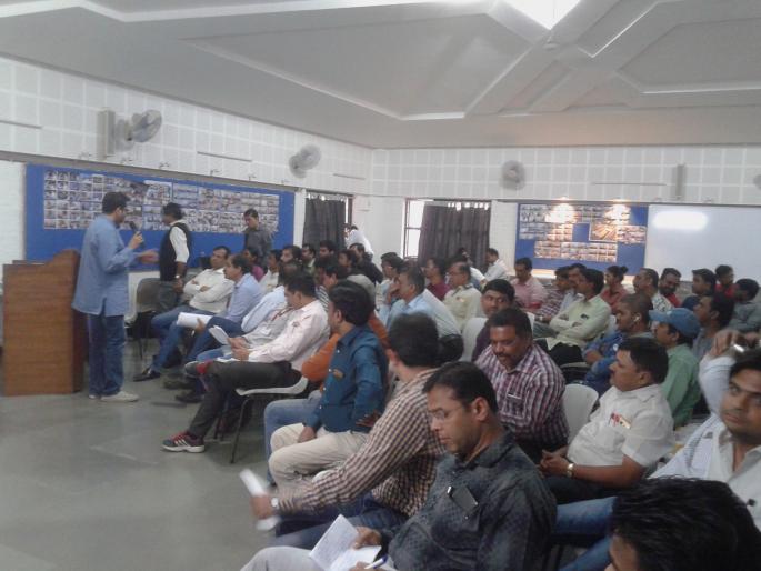 Explain the many errors in the Nashik Municipal Auto Auto Detour System | नाशिक महापालिकेतील आॅटो डिसीआर प्रणालीतील अनेक त्रुटी उघड  Explain the many errors in the Nashik Municipal Auto Auto Detour System | नाशिक महापालिकेतील आॅटो डिसीआर प्रणालीतील अनेक त्रुटी उघड