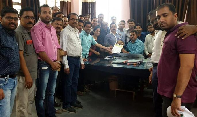 One thousand private clinics in Beed district closed | बीड जिल्ह्यातील एक हजार खाजगी दवाखाने बंद