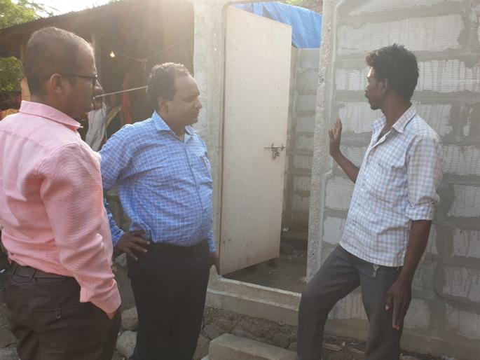 90 toilets checked in one day | एकाच दिवशी तपासली २०८९ शौचालये 90 toilets checked in one day | एकाच दिवशी तपासली २०८९ शौचालये