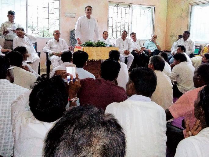  The loan waiver scheme is now based on farmers' appraisal | कर्जमाफीचा उतारा आता शेतकºयांच्या मानगुटीवर