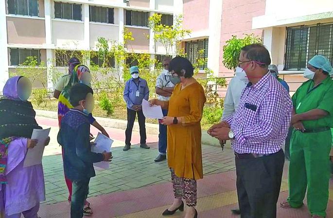 CoronaVirus: Investigation of 85,000 citizens in Buldana district | CoronaVirus : बुलडाणा जिल्ह्यातील ८५ हजार नागरिकांची तपासणी CoronaVirus: Investigation of 85,000 citizens in Buldana district | CoronaVirus : बुलडाणा जिल्ह्यातील ८५ हजार नागरिकांची तपासणी
