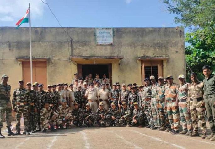 Special tiger protection force is now deployed in Gyanganga to curb illegal grazing | अवैध चराई प्रतिबंधासाठी ‘ज्ञानगंगा’त आता विशेष व्याघ्र संरक्षण दल तैनात