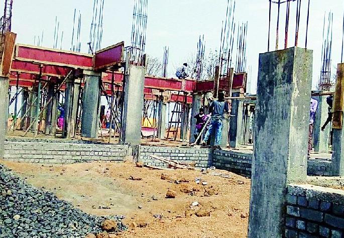 Manorat Model Model Health Center | मानोरात साकारतेय मॉडेल आरोग्य केंद्र Manorat Model Model Health Center | मानोरात साकारतेय मॉडेल आरोग्य केंद्र