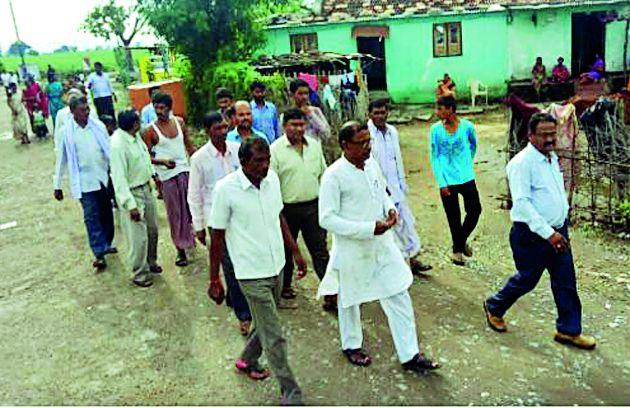 Pimparda evaluation team visit | पिंपर्डाला मूल्यमापन चमूची भेट Pimparda evaluation team visit | पिंपर्डाला मूल्यमापन चमूची भेट