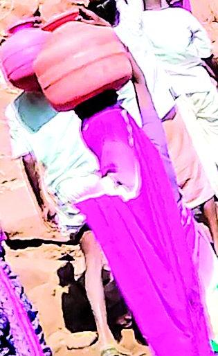 Water shortage in Chandrapur before summer | उन्हाळ्यापूर्वीच चंद्रपुरात पाणीटंचाई Water shortage in Chandrapur before summer | उन्हाळ्यापूर्वीच चंद्रपुरात पाणीटंचाई