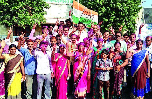 19 Congress and 18 Gram Panchayats in the possession of BJP | १९ काँग्रेस तर १८ ग्रामपंचायती भाजपच्या ताब्यात 19 Congress and 18 Gram Panchayats in the possession of BJP | १९ काँग्रेस तर १८ ग्रामपंचायती भाजपच्या ताब्यात