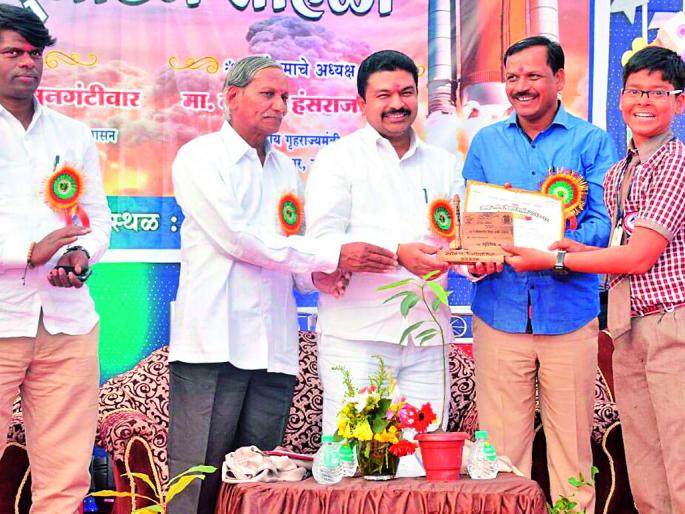 13 models selected at the state level | १३ मॉडेलची राज्यस्तरावर निवड 13 models selected at the state level | १३ मॉडेलची राज्यस्तरावर निवड