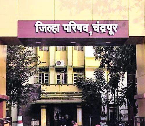 ZP's 46 percent funding | झेडपीचा ४६ टक्के निधी अखर्चित ZP's 46 percent funding | झेडपीचा ४६ टक्के निधी अखर्चित