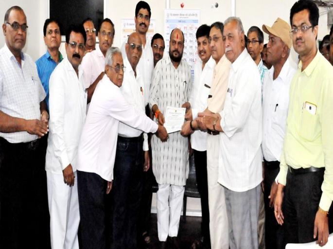 Provide general public health services at affordable rates: Minister Gulabrao Patil | सर्वसामान्यांना माफक दरात आरोग्य सेवा उपलब्ध करुन द्या : सहकार राज्यमंत्री गुलाबराव पाटील Provide general public health services at affordable rates: Minister Gulabrao Patil | सर्वसामान्यांना माफक दरात आरोग्य सेवा उपलब्ध करुन द्या : सहकार राज्यमंत्री गुलाबराव पाटील