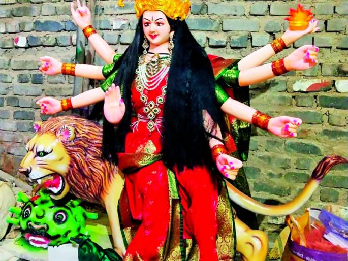 Commencement of Navratra celebrations in the district including Armori, Aheri | आरमोरी, अहेरीसह जिल्ह्यात नवरात्र उत्सवास प्रारंभ Commencement of Navratra celebrations in the district including Armori, Aheri | आरमोरी, अहेरीसह जिल्ह्यात नवरात्र उत्सवास प्रारंभ