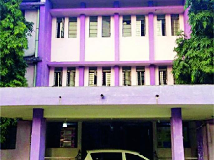 Assembly polls drop 'mini ministry' | विधानसभा निवडणुकीने ‘मिनी मंत्रालय’ पडले ओस Assembly polls drop 'mini ministry' | विधानसभा निवडणुकीने ‘मिनी मंत्रालय’ पडले ओस