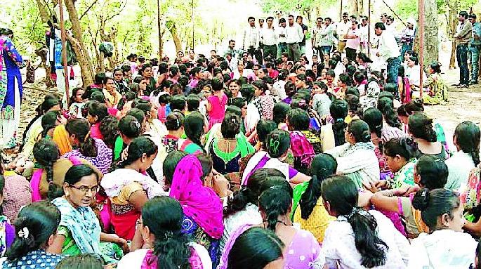 550 NRHM employees left | ५५० एनआरएचएम कर्मचारी रवाना 550 NRHM employees left | ५५० एनआरएचएम कर्मचारी रवाना