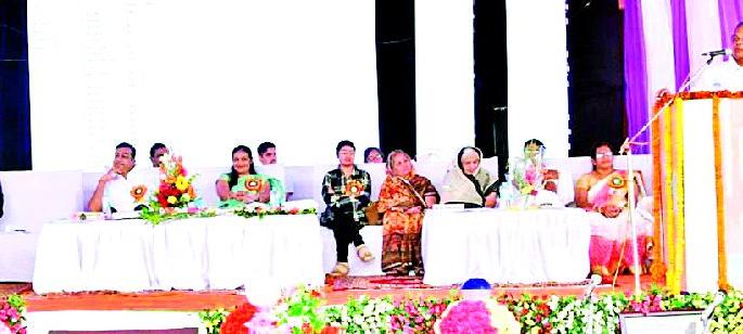 Continuous process without end of education | शिक्षण ही न संपणारी अखंड प्रक्रिया Continuous process without end of education | शिक्षण ही न संपणारी अखंड प्रक्रिया