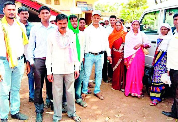 Unemployed fraud in the name of employing | नोकरी लावून देण्याच्या नावावर बेरोजगारांची फसवणूक