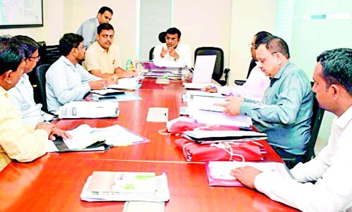 Start the construction of the godown construction immediately | गोदामे बांधकामाची प्रक्रिया त्वरित सुरू करा Start the construction of the godown construction immediately | गोदामे बांधकामाची प्रक्रिया त्वरित सुरू करा