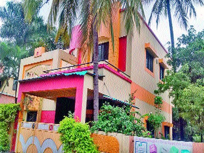 Scandalized thieves burglary Indiranagar | पाऊलखुणा पुसत चोरट्यांची इंदिरानगरला घरफोडी