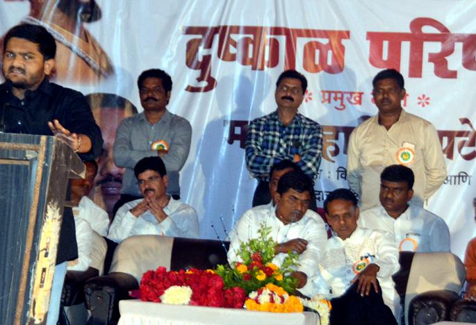 Maratha reservation is not a begging but right | मराठा आरक्षण ही भीक नव्हे प्रतिनिधीत्व Maratha reservation is not a begging but right | मराठा आरक्षण ही भीक नव्हे प्रतिनिधीत्व