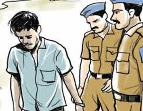 Three arrested in 24 hours in Talodya burglary case | तळोद्यात चोरीप्रकरणी तिघांना २४ तासात अटक Three arrested in 24 hours in Talodya burglary case | तळोद्यात चोरीप्रकरणी तिघांना २४ तासात अटक