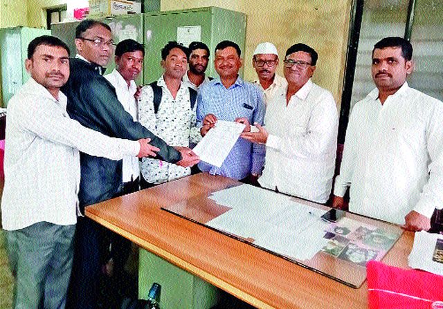 Elgar of Computer Operators | संगणक परिचालकांचा एल्गार Elgar of Computer Operators | संगणक परिचालकांचा एल्गार