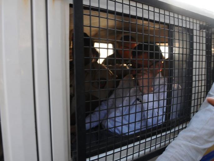 Former Superintendent of Police Manoj Lohara convicted in the ransom | माजी अप्पर पोलीस अधीक्षक मनोज लोहार खंडणीप्रकरणात दोषी Former Superintendent of Police Manoj Lohara convicted in the ransom | माजी अप्पर पोलीस अधीक्षक मनोज लोहार खंडणीप्रकरणात दोषी