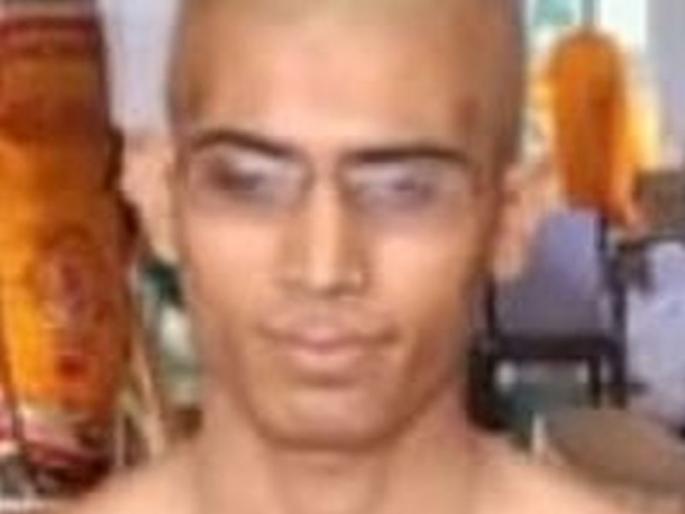 Digambar Muni initiation took place at the age of twenty-one | अवघ्या एकविसव्या वर्षी घेतली दिगंबर मुनी दीक्षा