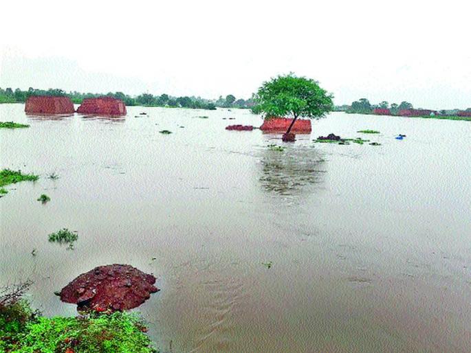 Vigilance alert for villages on the Godavari | गोदाकाठावरील गावांना सतर्कतेचा इशारा Vigilance alert for villages on the Godavari | गोदाकाठावरील गावांना सतर्कतेचा इशारा