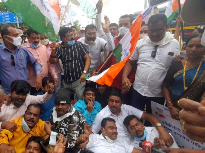 Stop the road in Nashik to save OBC reservation | ओबीसी आक्रोश आंदोलन ; आरक्षण वाचविण्यासाठी नाशकात रास्ता रोको Stop the road in Nashik to save OBC reservation | ओबीसी आक्रोश आंदोलन ; आरक्षण वाचविण्यासाठी नाशकात रास्ता रोको